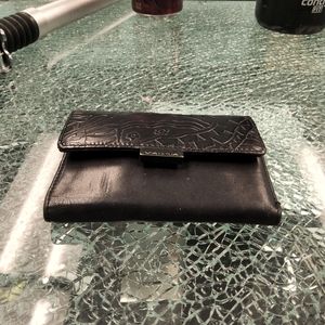 Wallet trifold